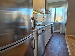 Live and Stay Lagerbring