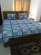 D Dov Guest House