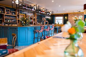 The Sheep and Penguin