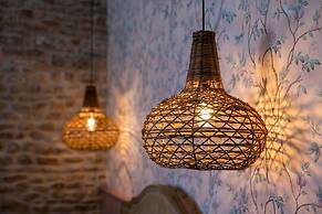 The Sheep and Penguin