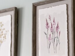 The Sheep and Penguin