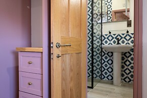 The Sheep and Penguin