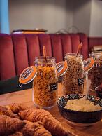 The Sheep and Penguin