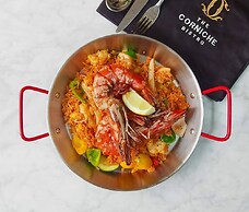 Ten15 Hotel & Suites