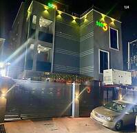 Ten15 Hotel & Suites