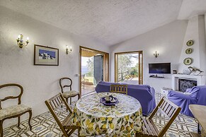 Bright Home With Wonderful Sea View