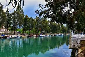 Yunus Hotel & Bungalow