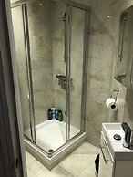 Suite Overlooking Hyde Park