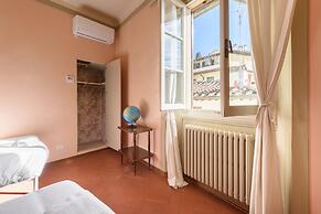 Ponte Vecchio 3 bedrooms by Mmega