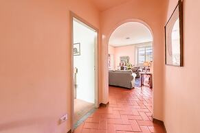 Ponte Vecchio 3 bedrooms by Mmega