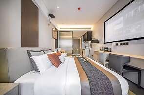 Raffles Executive Apartment