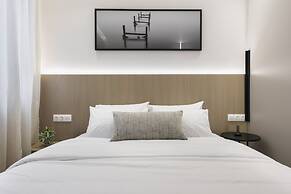 Deluxe & Upscale Apartment in Athens