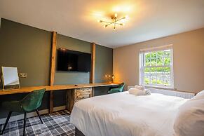The Green Dragon Inn - Hardraw