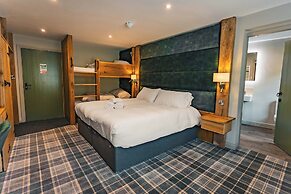 The Green Dragon Inn - Hardraw