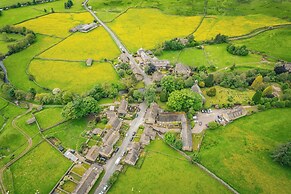 The Green Dragon Inn - Hardraw