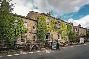 The Green Dragon Inn - Hardraw