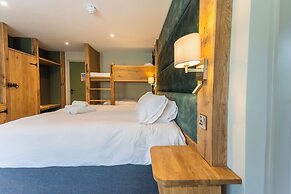 The Green Dragon Inn - Hardraw