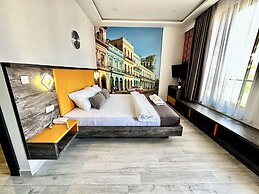 Hotel Del Medio