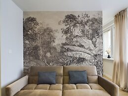 Modern Studio With Wifi by Renters