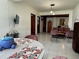 Skiathos Modern Garden Escape Apt