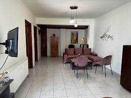 Skiathos Modern Garden Escape Apt