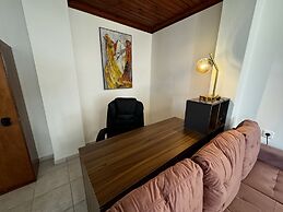 Skiathos Modern Garden Escape Apt