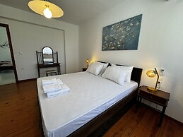 Skiathos Modern Garden Escape Apt