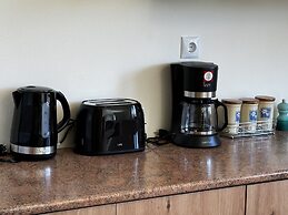 Skiathos Modern Garden Escape Apt