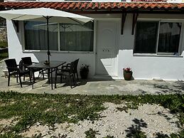 Skiathos Modern Garden Escape Apt
