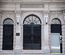 Hotel Stanford