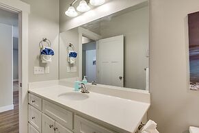 Lovely Walk-out Apt w/ Movie Screen: 20 Mi to Slc!