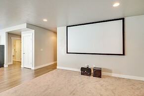 Lovely Walk-out Apt w/ Movie Screen: 20 Mi to Slc!