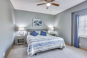 Updated Omaha Condo - 15 Miles to Downtown!