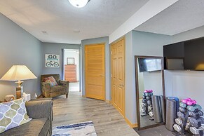Updated Omaha Condo - 15 Miles to Downtown!