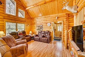 Merrillan Cabin w/ Fire Pit < 1 Mi to Lake Arbutus