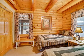 Merrillan Cabin w/ Fire Pit < 1 Mi to Lake Arbutus