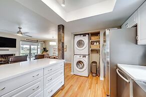 Deck & Golf Course Views: Munds Park Condo!