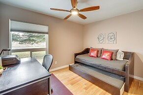 Deck & Golf Course Views: Munds Park Condo!