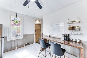 14 Mi to Skiing: Dutch Country 'river Haven' Home