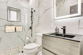 Waterfront Lake Hopatcong Home w/ Boat Dock!