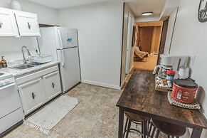 Parkstrip Place, Pet Friendly Downtown Home by RedAwning