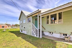 Parkstrip Place, Pet Friendly Downtown Home by RedAwning