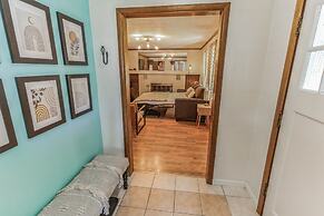 Parkstrip Place, Pet Friendly Downtown Home by RedAwning