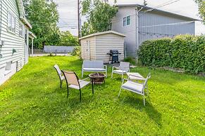 Parkstrip Place, Pet Friendly Downtown Home by RedAwning