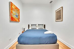 Bright Modern 4Bd 2Ba in the Heart of Wrigleyville by AllSet Turnover