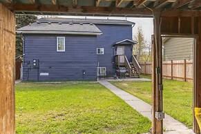 Apartment In Anchorage ~10 Mi To Alaska Zoo! 2 Bedroom Apts by RedAwni