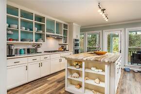 White Dunes -137 Orleans Drive 4 Bedroom Home by RedAwning