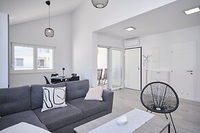 AquaVue Suite by Litto