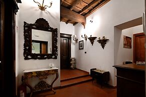 Vicolo dell'Aquila- Residenze Romanae