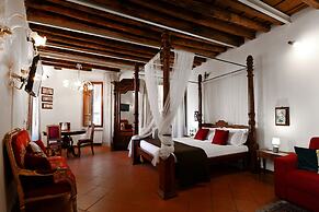 Vicolo dell'Aquila- Residenze Romanae